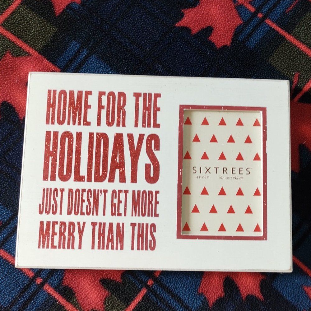 'Home for the Holidays Doesn't Get More Merry Than This' Decorative Photo Frame